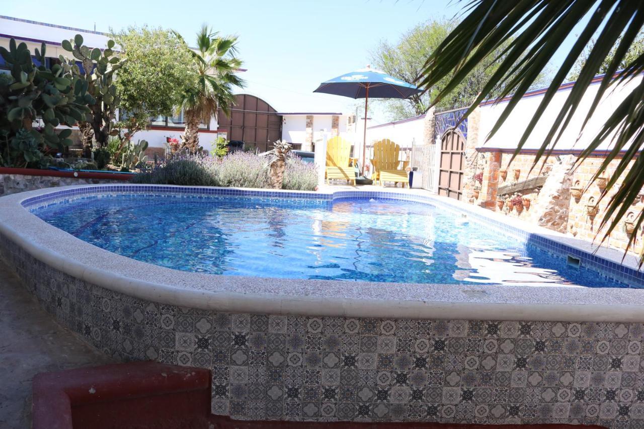 La Casona Azul Bed N Breakfast Santa Rosa de Jauregui Dış mekan fotoğraf