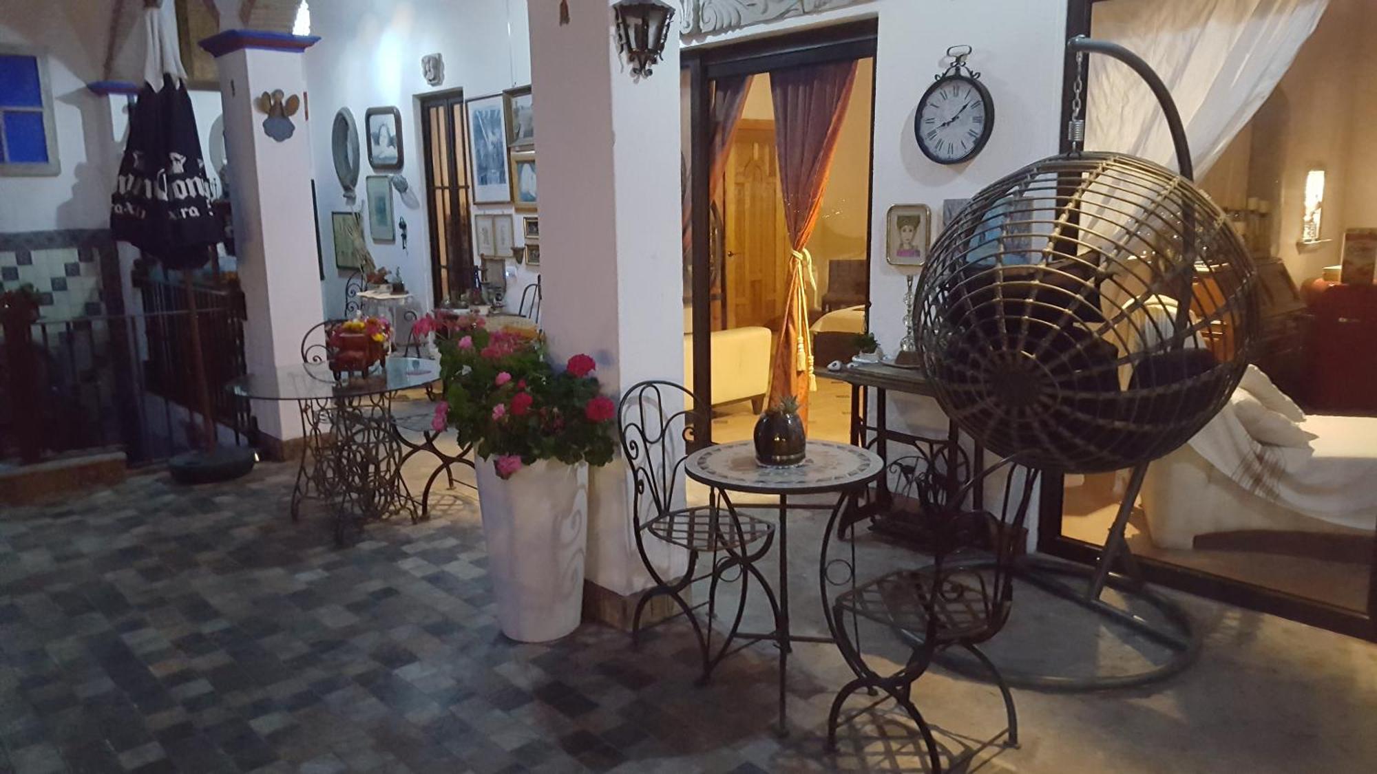 La Casona Azul Bed N Breakfast Santa Rosa de Jauregui Dış mekan fotoğraf