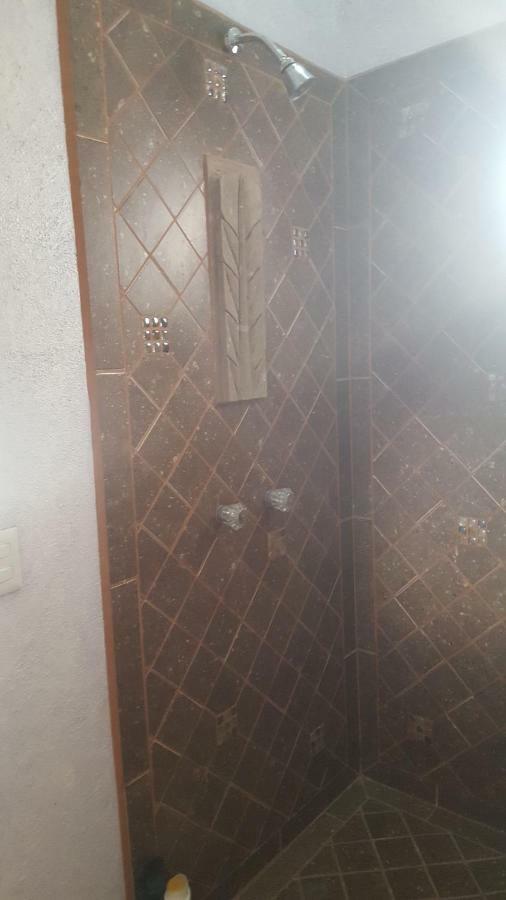 La Casona Azul Bed N Breakfast Santa Rosa de Jauregui Dış mekan fotoğraf
